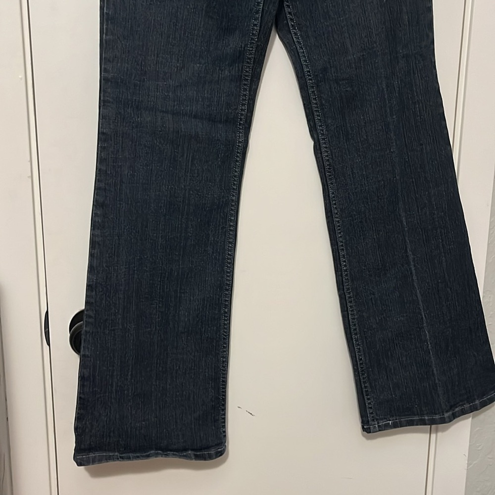 A.n.a. Straight Fit size 8 dark wash denim jeans - Picture 2 of 12